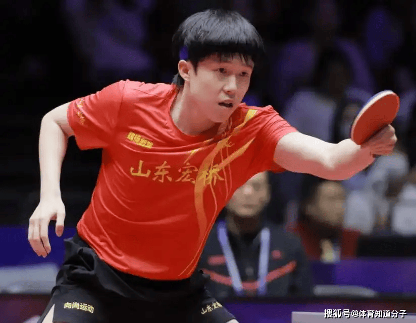 员缺席让外 员缺席让外