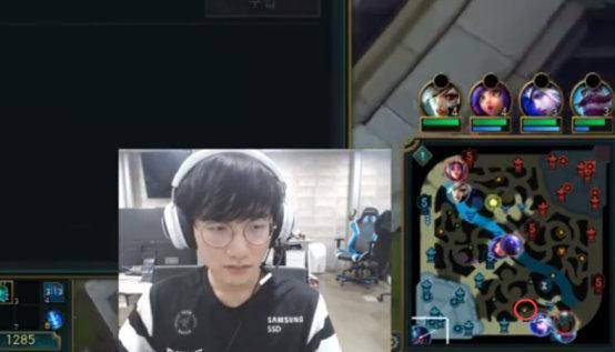 他坚持引入 他坚持引入