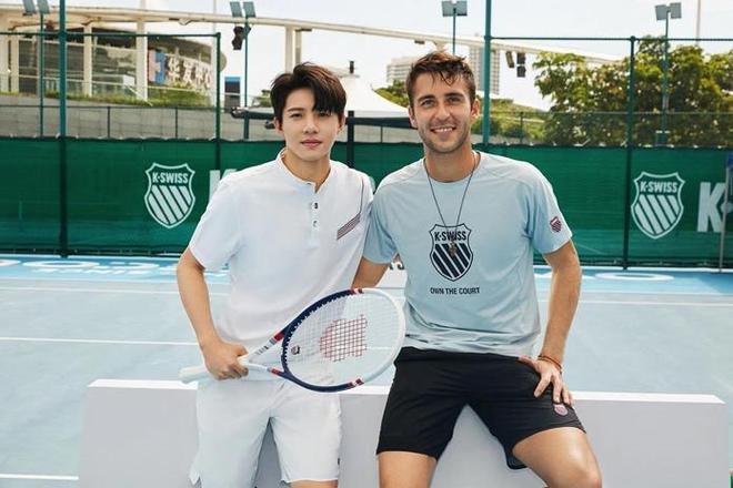 約9歲時加 約9歲時加