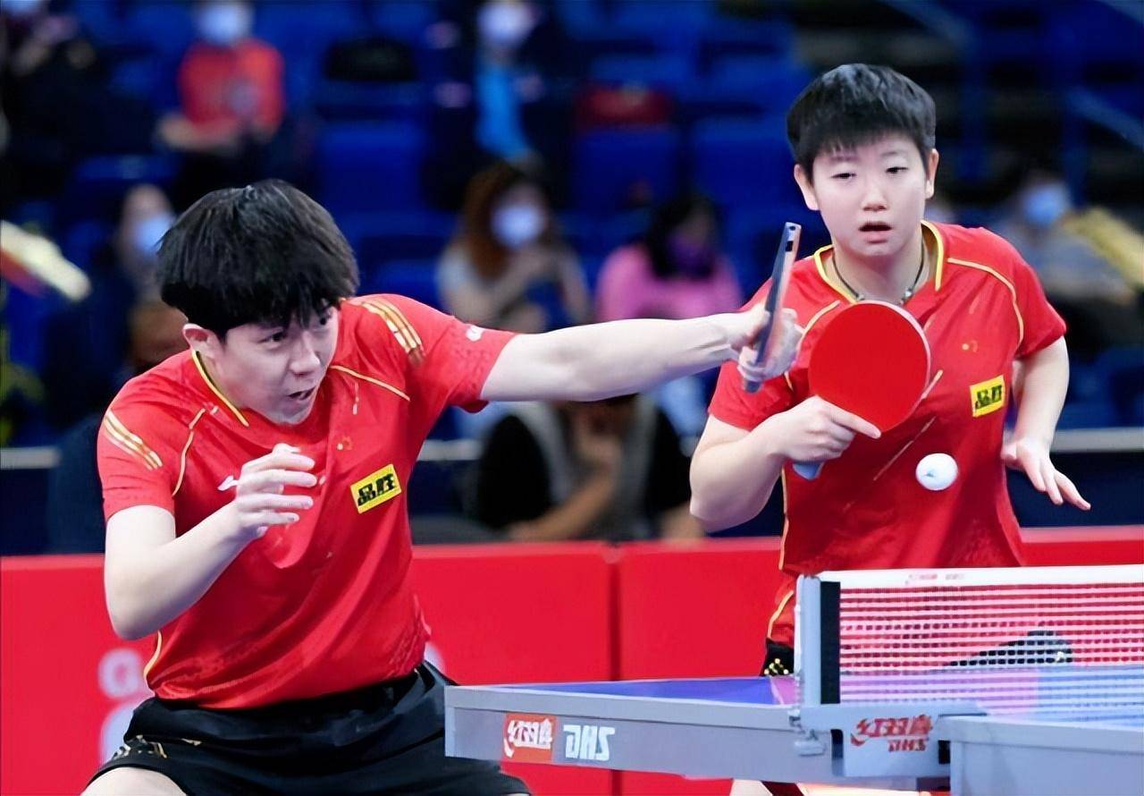 泳运动的发 泳运动的发